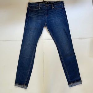 Hollister Mid-Rise Jean Legging